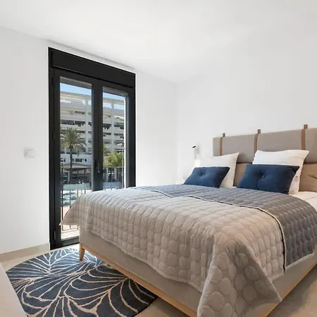 Stylish 1 Bedroom In Puerto Banus Appartement
