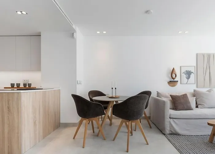 Апартаменти Stylish 1 Bedroom In Puerto Banus *